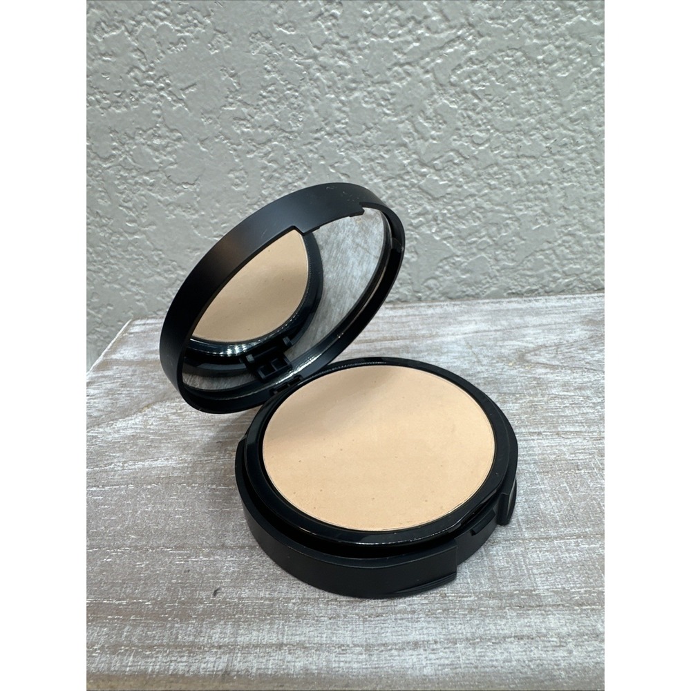 bareMinerals Barepro Powder Foundation LIGHT 25 NEUTRAL NEW READ